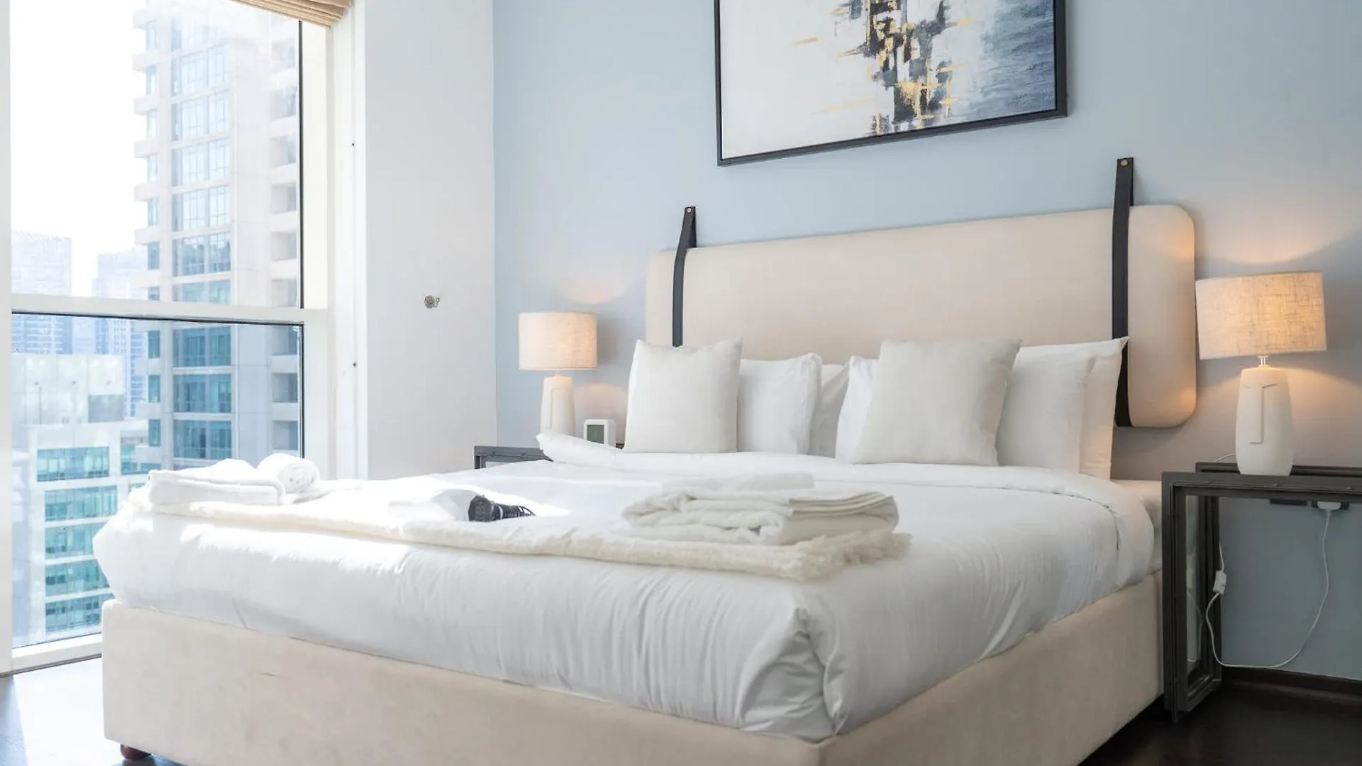Warm 1-Bedroom Apartment At West Avenue Tower Near Marina Beach! Dubai 0*,  United Arab Emirates