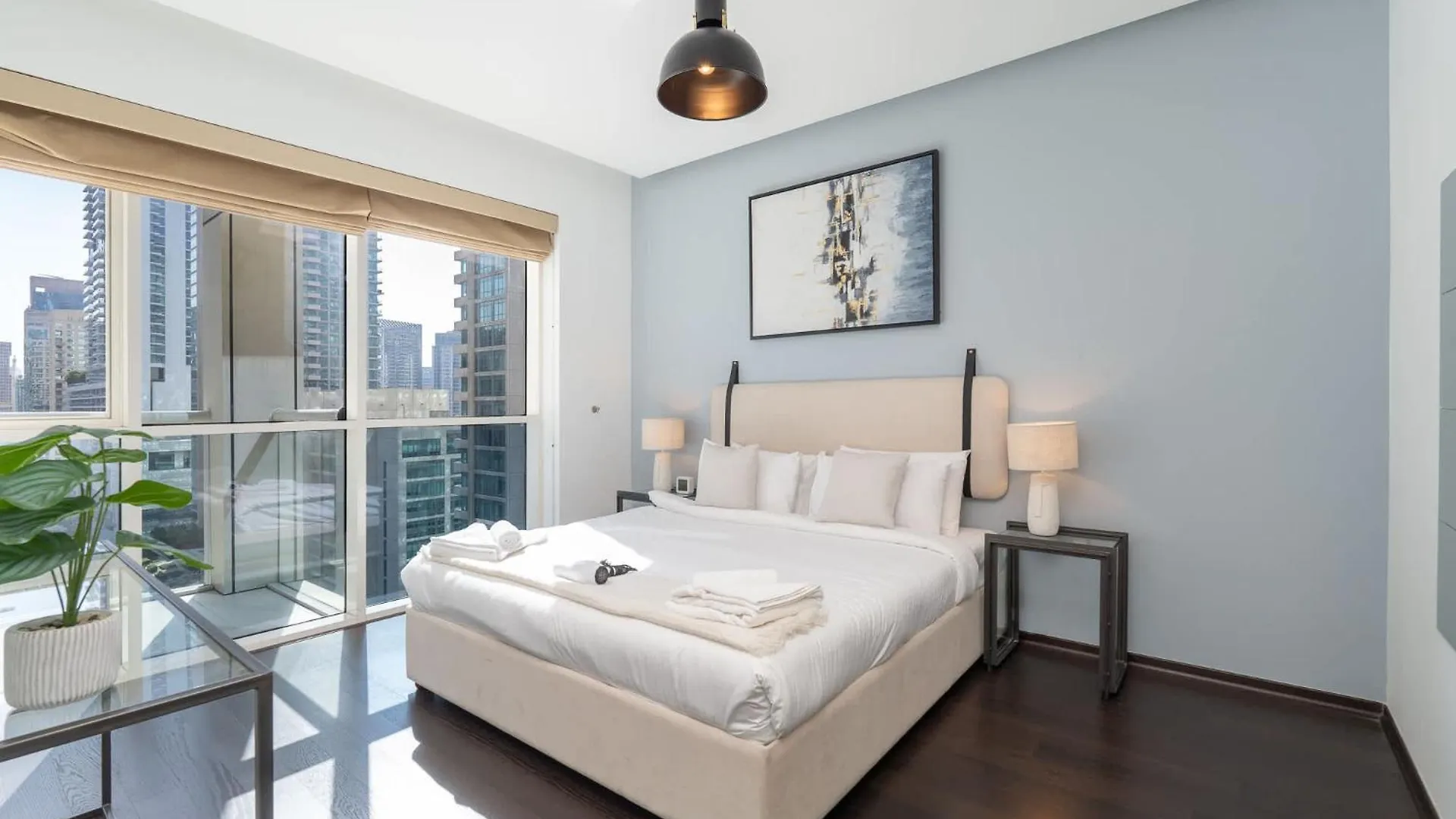 Warm 1-Bedroom Apartment At West Avenue Tower Near Marina Beach! Dubai United Arab Emirates